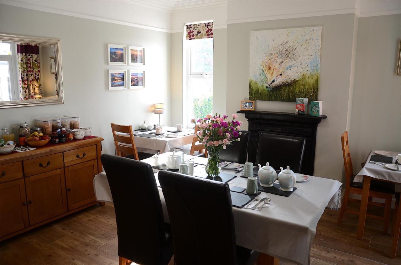 Lyndene Bed and Breakfast Penistone Buitenkant foto