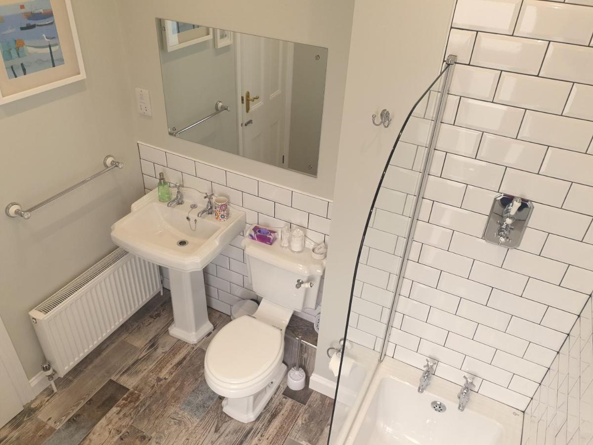 Lyndene Bed and Breakfast Penistone Buitenkant foto